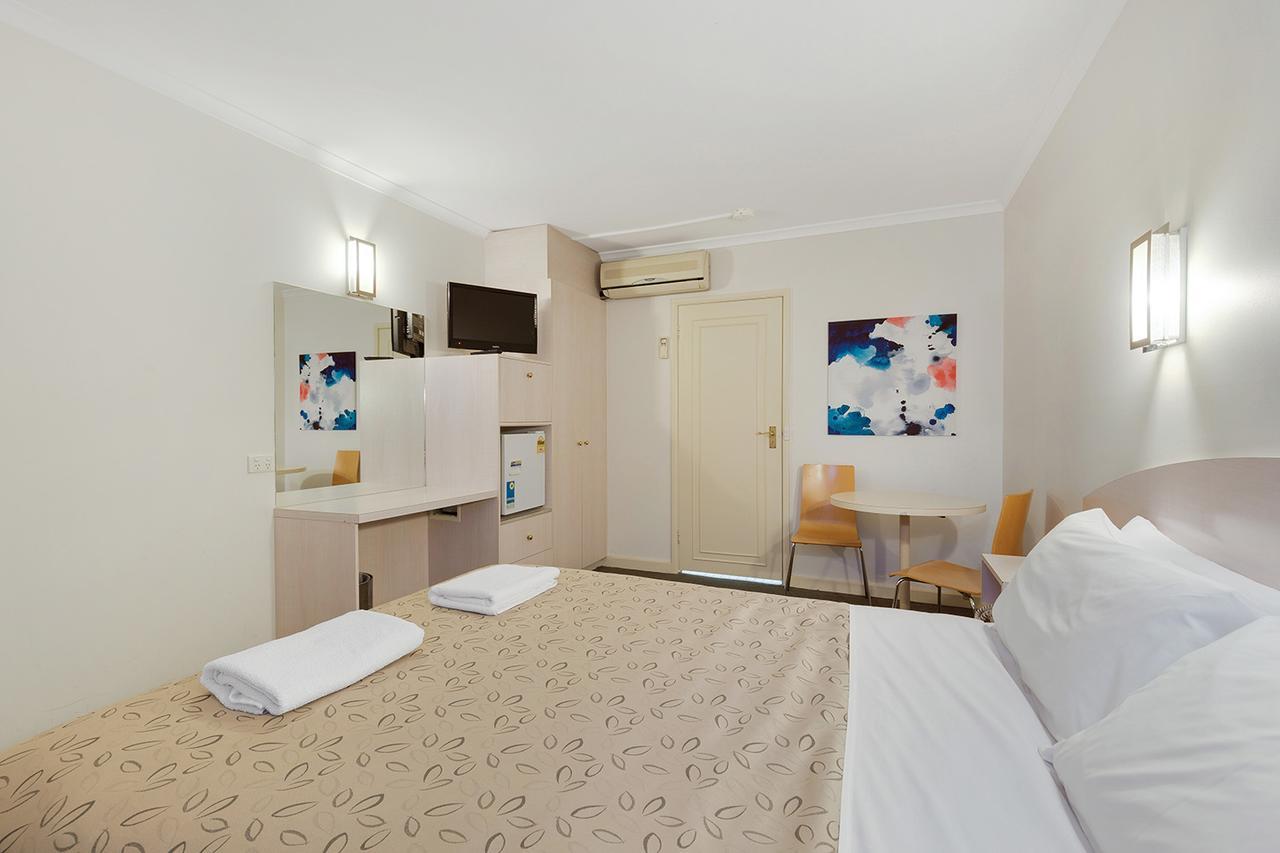 Alexander Motor Inn Melbourne City Exterior foto