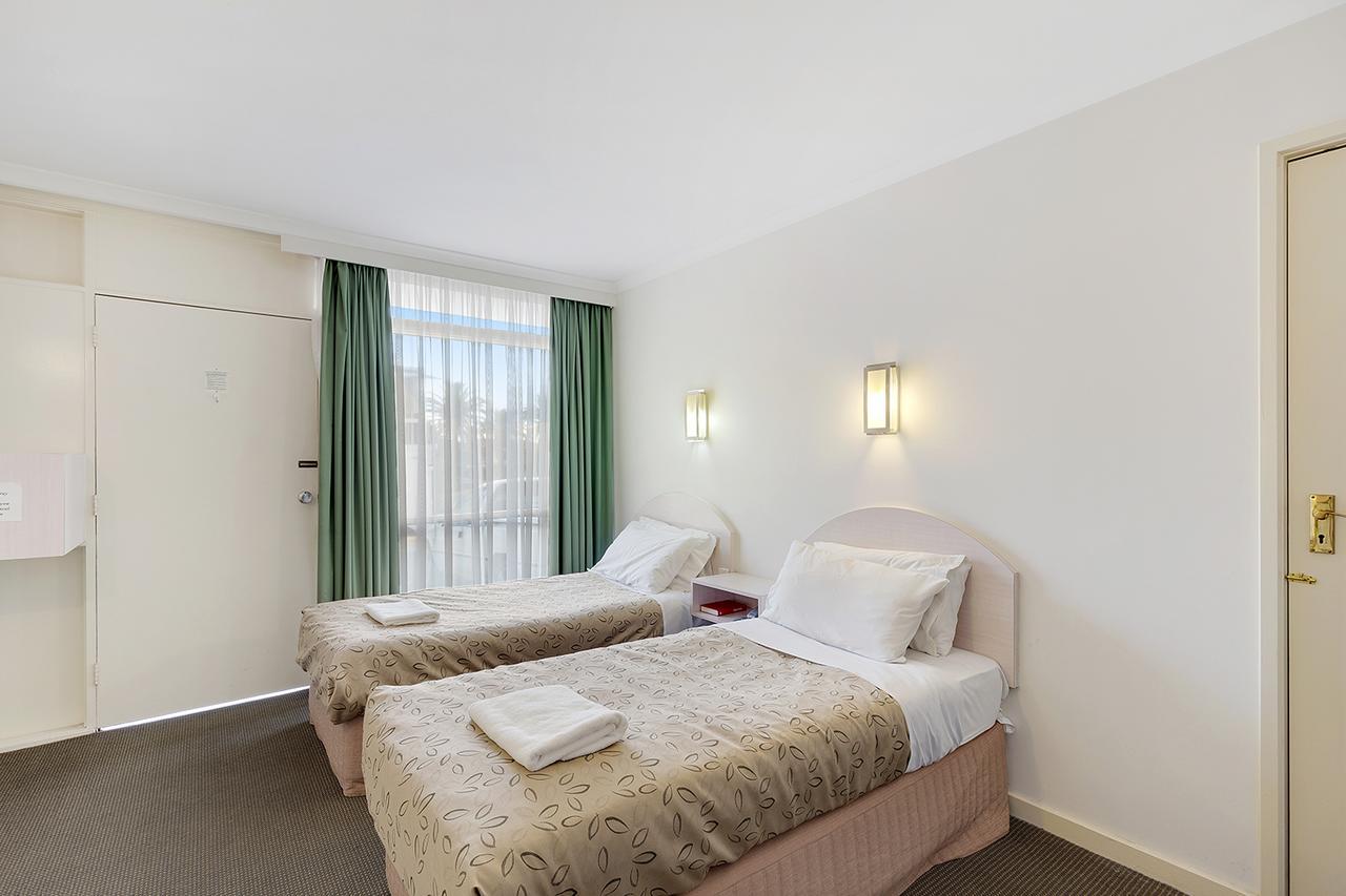 Alexander Motor Inn Melbourne City Exterior foto